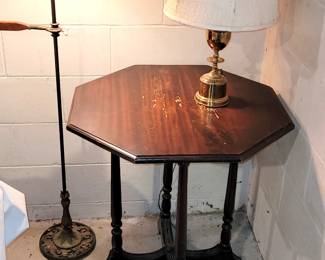 1920's octagonal table ~ old cast iron lamp base