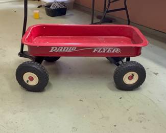 Radio Flyer wagon 