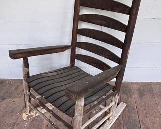 Shaker Style Ladder Back Rocking Chair