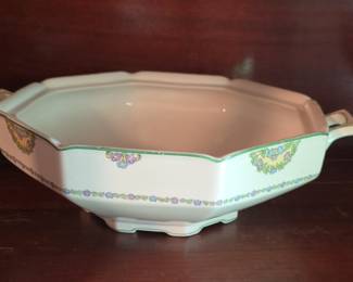 Coalport "Pembroke" Pattern Tureen