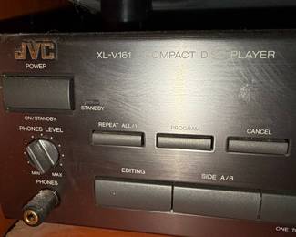 JVC XL-V161TN Compact Disc Player