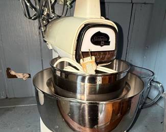 Sunbeam Vista Mixmaster Stand Mixer