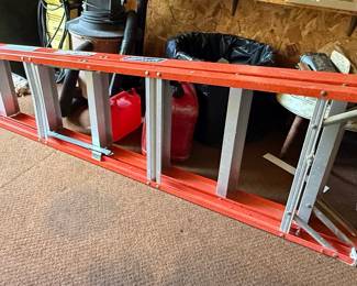 Louisville Ladder Fiberglass Extension Ladder