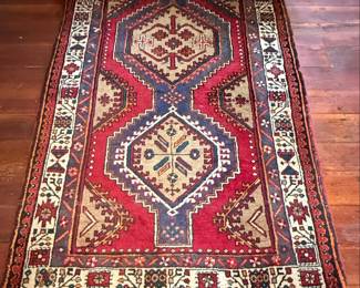 Sarab Style Hand-Knotted Runner Rug