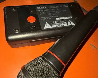 Sony Handycam CCD-FX425 Style Camcorder