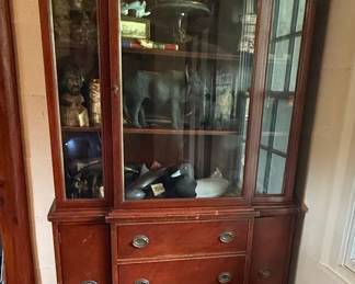 Drexel Travis Court Style Mahogany China Cabinet