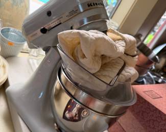 Kitchen aide mixer