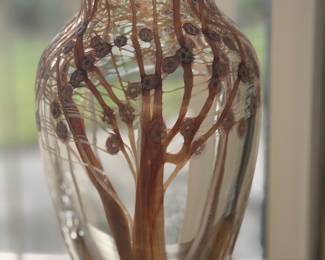 Orient and flume Vase