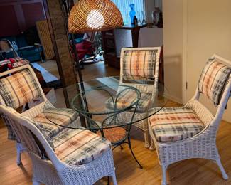 Glass breakfast or patio table with 4 Henry Link wicker chairs