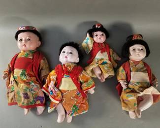 Lot # : 319 - Group of vintage porcelain asian dolls