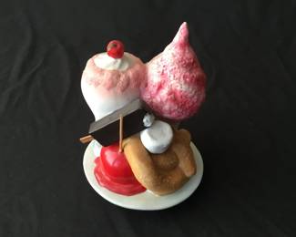 Lot # : 406h - Vintage bisque ice cream sundae rotating music box