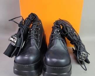 Lot # : 419 - Man made leather women's boots