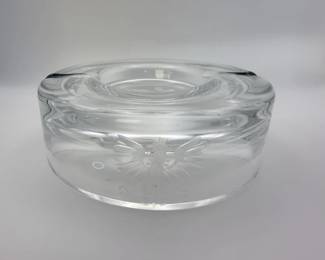 Lot # : 104h - Vintage crystal cigar ashtray with Polish Eagle etching on side