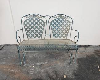 Lot # : 174 - Vintage Woodard-style wrought iron patio glider