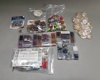 Lot # : 336 - Box of miscellaneous jewelry making and crafting supplies