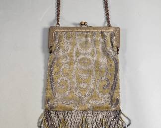 Lot # : 347 - Antique French beaded purse