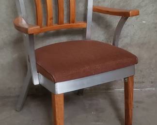 Lot # : 80 - The Shaw Walker Co. aluminum and maple arm chair