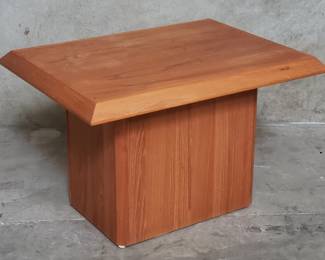 037 Lot 81 Vejle Stole og Mbelfabrik teak veneer coffee