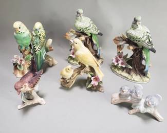 Lot # : 328 - Group of porcelain and ceramic bird figurines