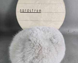 Lot # : 376 - Vintage Nordstrom fur women's hat