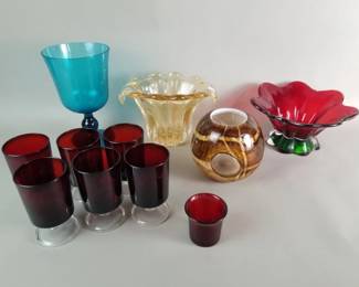 182 Lot 453 Group of art glass bowls stemware vase