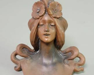 Lot # : 343 - Antique Art Nouveau copper tone spelter figure