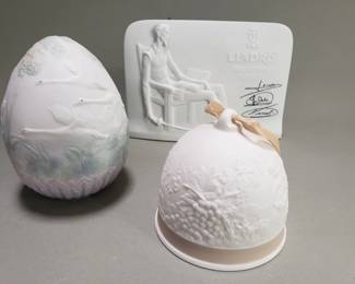 Lot # : 315 - Lladro porcelain egg, bell, plaque egg