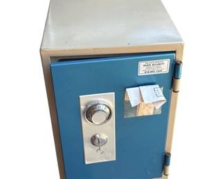 097 Lot 451h Dean Security floor safe
