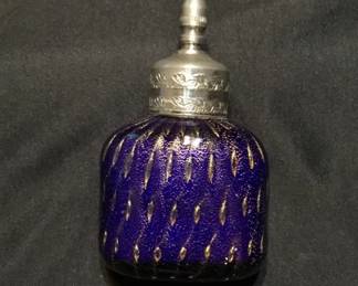 Lot # : 407h - Vintage art glass perfume bottle