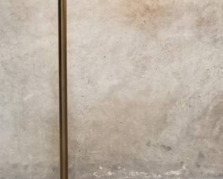 116 Lot 96 Midcentury brass floor lamp with clamshell