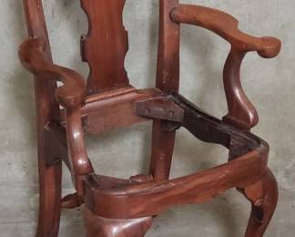 Lot # : 398 - Queen Anne-style mahogany child's arm chair