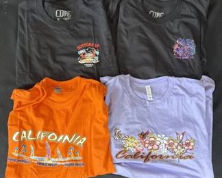 Lot # : 394h - Lot of 4 t-shirts