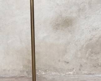 117 Lot 97 Midcentury brass floor lamp with clamshell