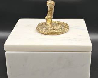 Lot # : 373h - White marble box with gold-tone snake handle