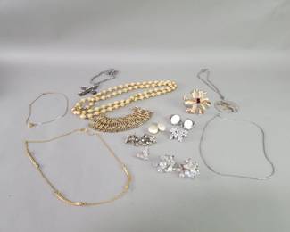 142 Lot 340 Vintage designer jewelry necklaces brooches