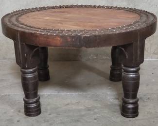 114 Lot 82 Spanish Revivalstyle metal and wood coffee table