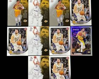 136 Lot 452h Lot Luke Doncic basketball cards