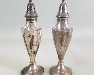 Lot # : 63 - Sterling silver weighted salt and pepper shakers