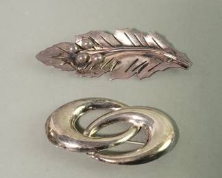 181 Lot 49 Vintage Mexican sterling silver brooches