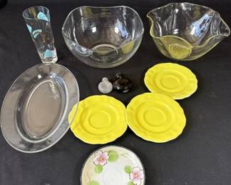 Lot # : 384h - Lot of vintage glass