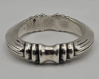 155 Lot 24h Sterling silver bangle bracelet