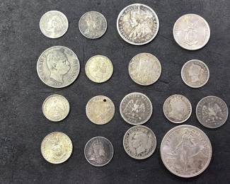 Lot # : 55 - 17 silver foreign coins, 1875-1945