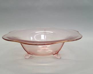Lot # : 331 - Fostoria style Pink depression glass bowl