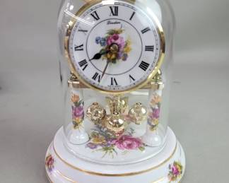 Lot # : 91 - Linden porcelain battery operated clock made in Germany