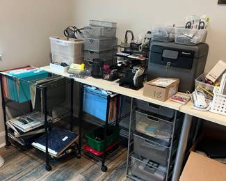 4 office desk / tables