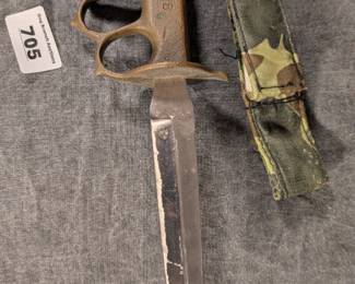 Replica WW1 Knucklebuster Trench Knife