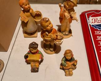 Old plaster figurines