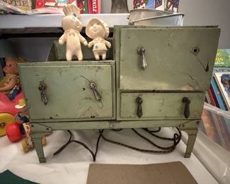 Antique Child's electric stove