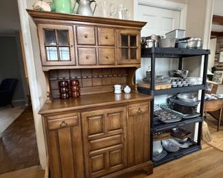 Vintage smaller wood hutch - looks like top can be removed