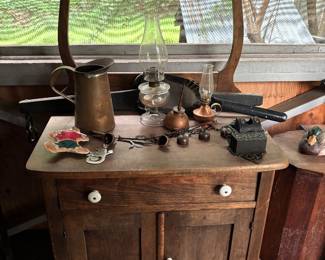 Washstand 